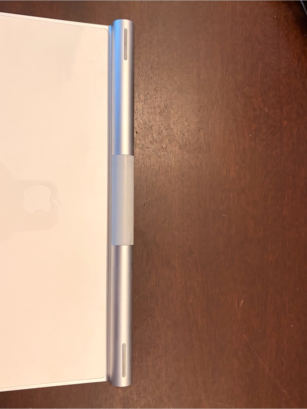 🔴APPLE WIRELESS KEYBOARD - Picture 3 of 4